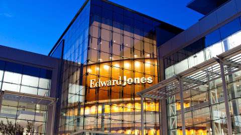 Jobs in Edward Jones - Financial Advisor: Gary M Throop - reviews